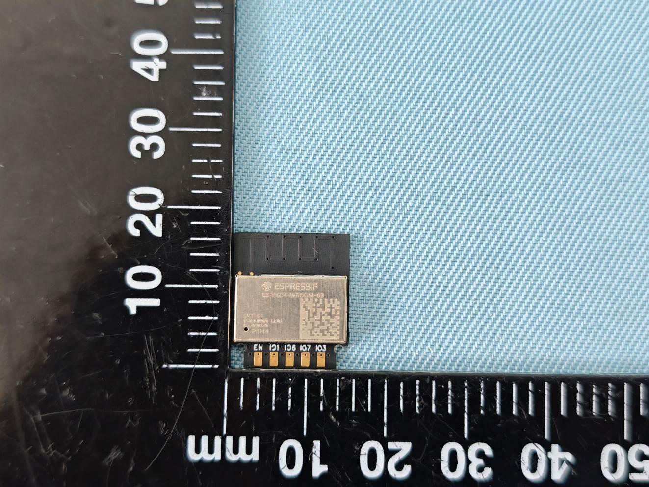 Espressif ESP8684-WROOM-03 external FCC photo from External Photos p. 1