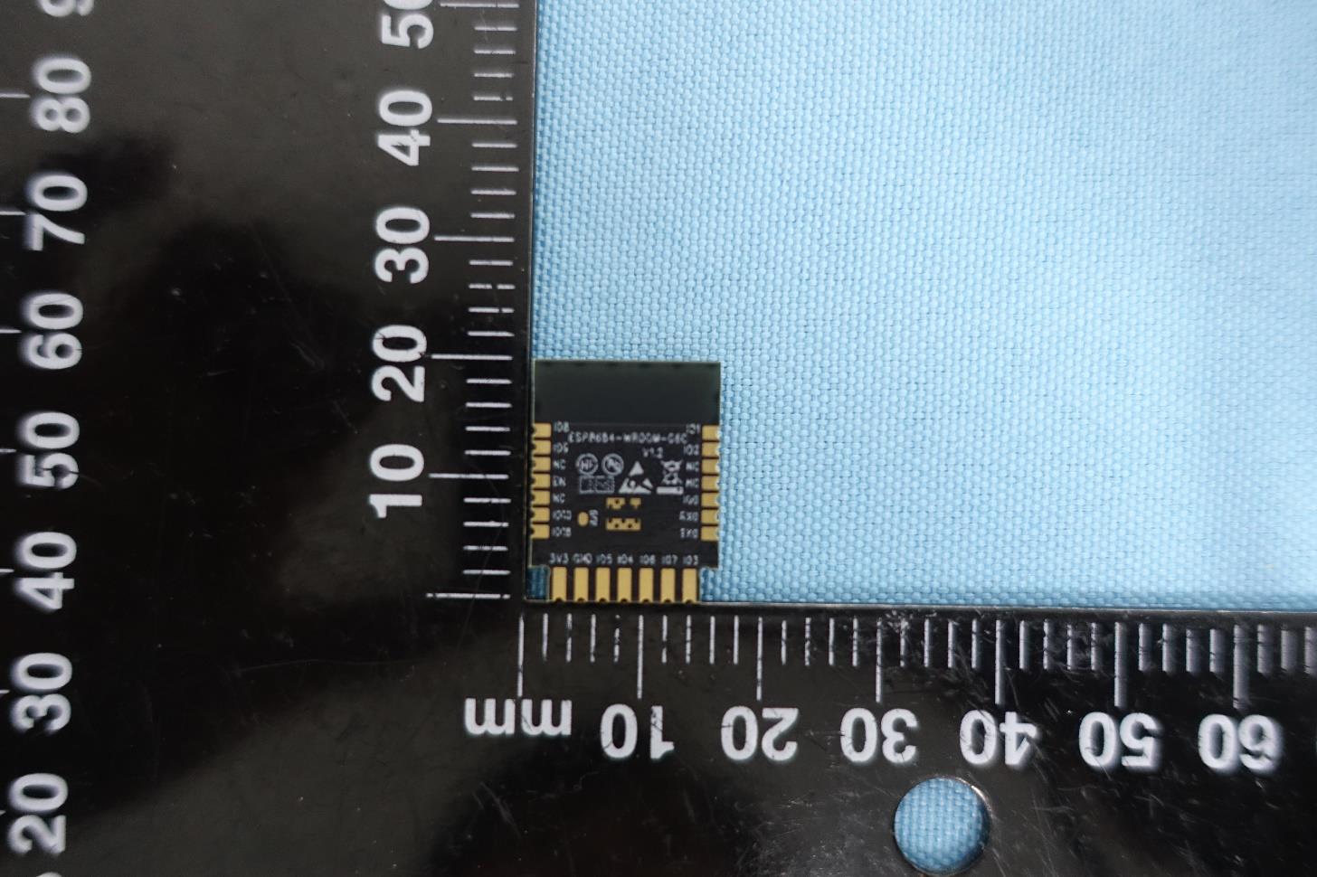 Espressif ESP8684-WROOM-06C external FCC photo from External Photos p. 2