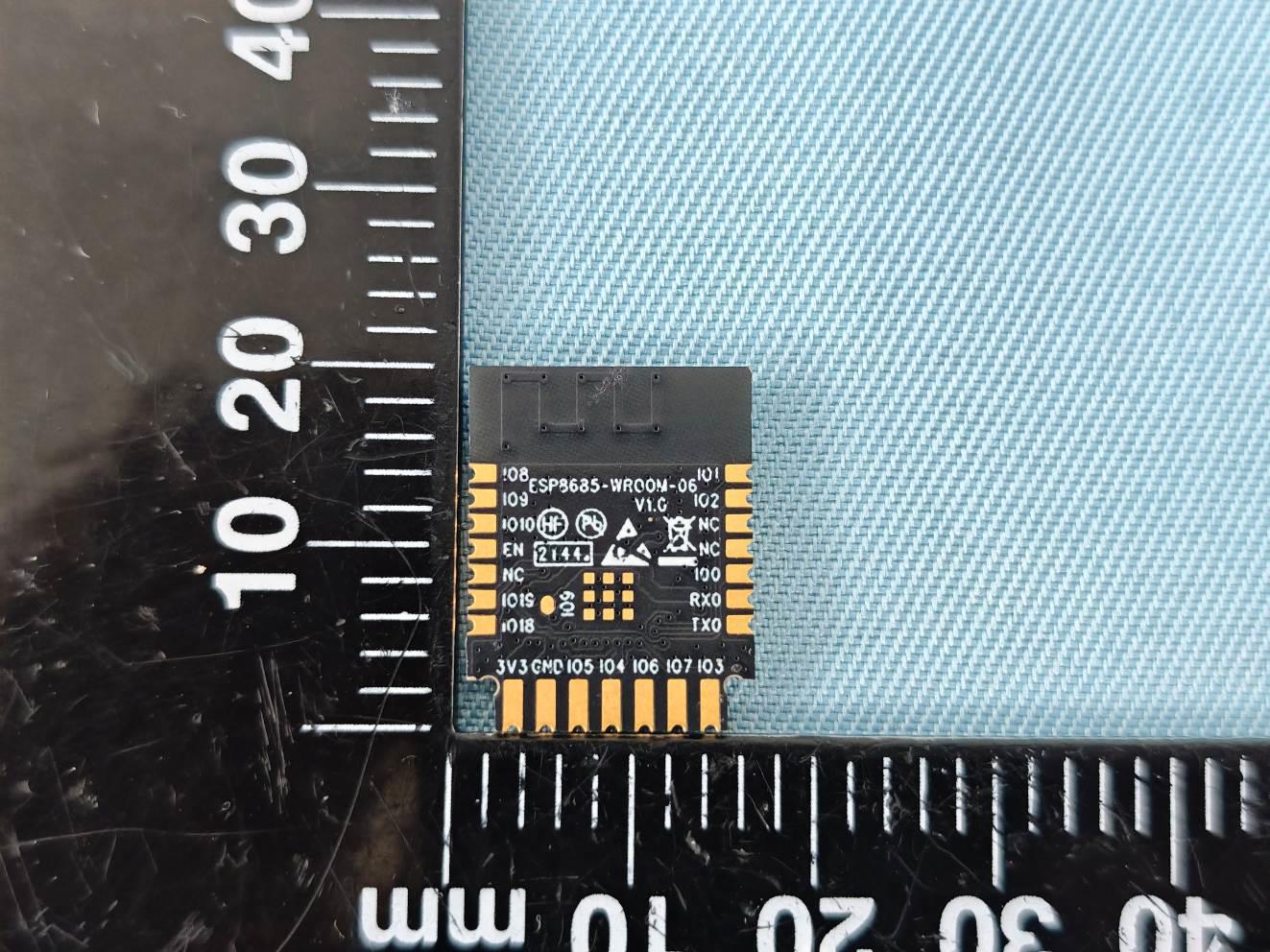 Espressif ESP8685-WROOM-06 external FCC photo from External Photos p. 6