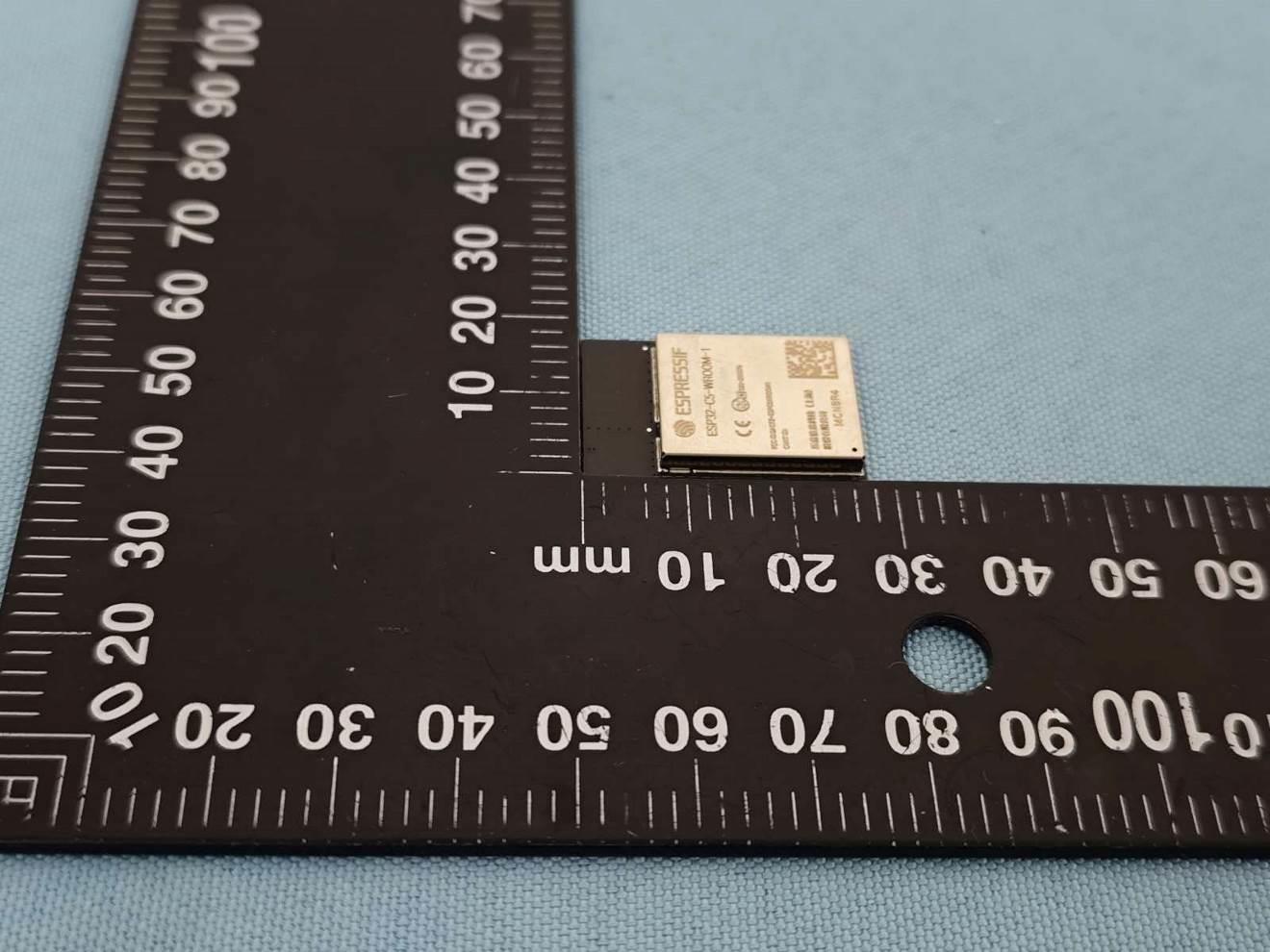 Espressif ESP32-C5-WROOM-1 external FCC photo from External Photos p. 5
