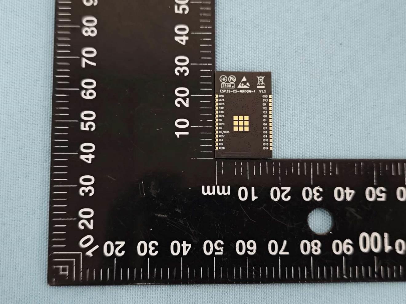 Espressif ESP32-C5-WROOM-1 external FCC photo from External Photos p. 6