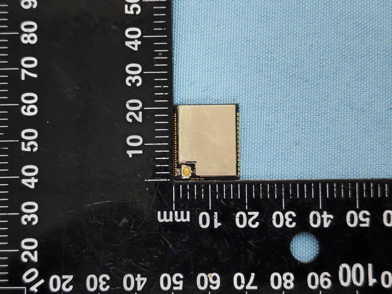 Espressif ESP32-C5-WROOM-1U external FCC photo from External Photos p. 1