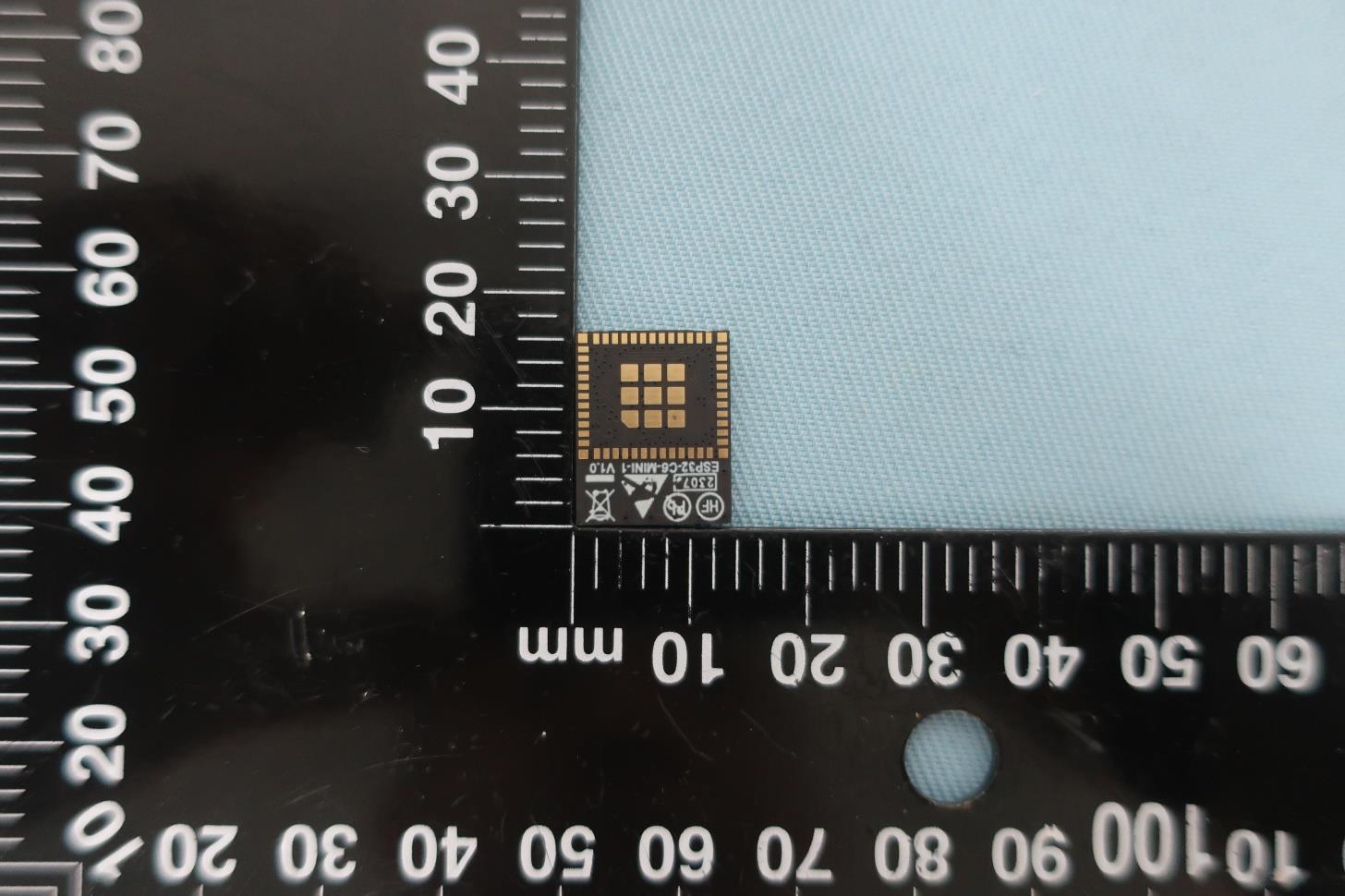 Espressif ESP32-C6-MINI-1 external FCC photo from External Photos p. 2