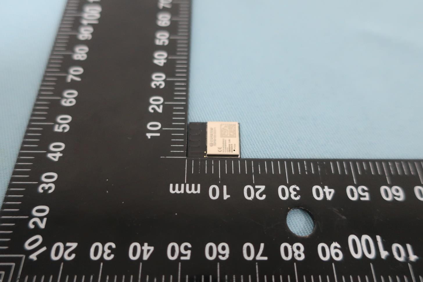 Espressif ESP32-C6-MINI-1 internal FCC photo from Internal Photos p. 1