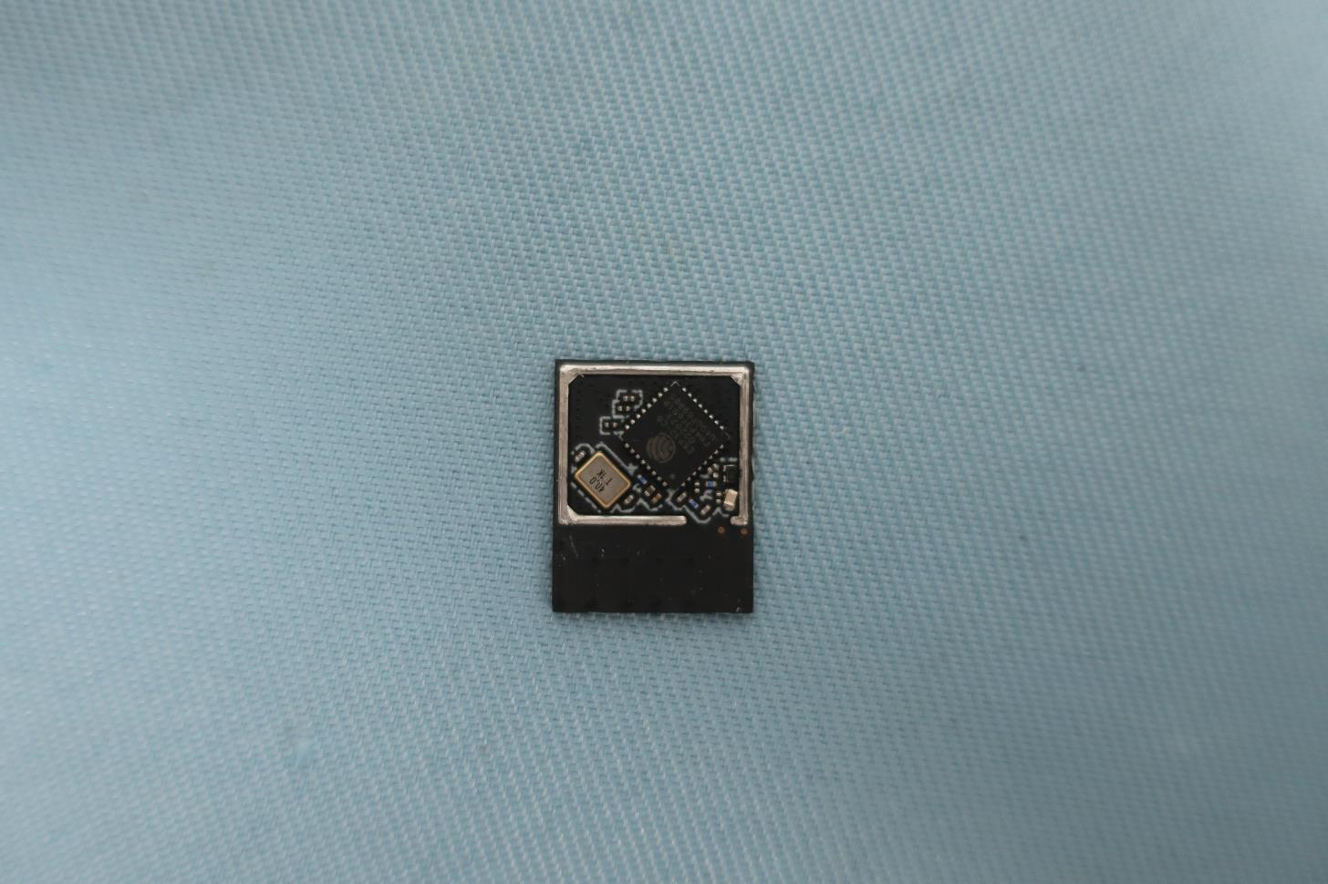 Espressif ESP32-C6-MINI-1 internal FCC photo from Internal Photos p. 3