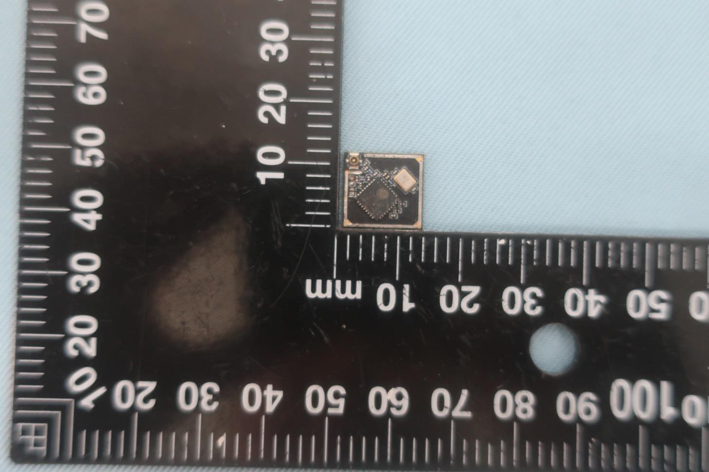 Espressif ESP32-C6-MINI-1U internal FCC photo from Internal Photos p. 2
