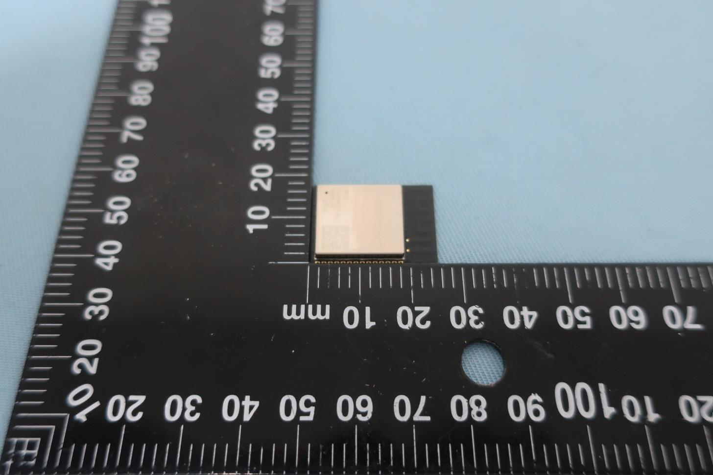Espressif ESP32-C6-WROOM-1 external FCC photo from External Photos p. 5