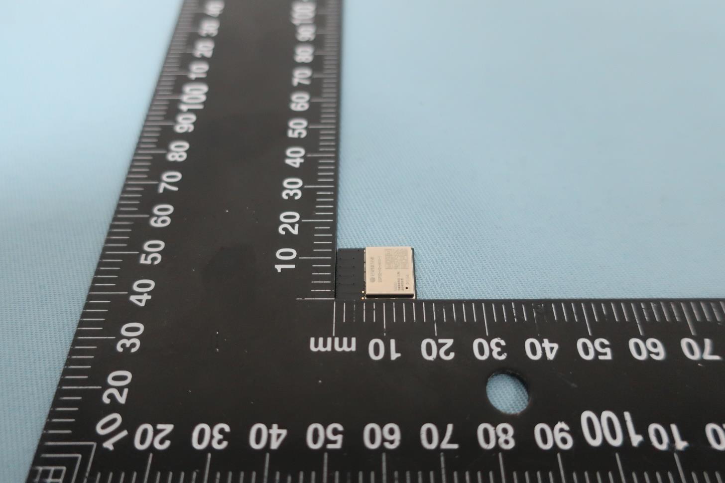 Espressif ESP32-H2-MINI-1 external FCC photo from External Photos p. 3