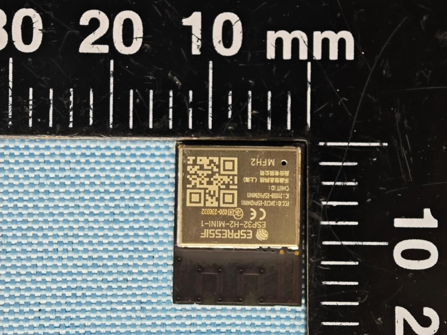Espressif ESP32-H2-MINI-1 external FCC photo from External Photos p. 1