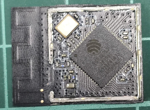 Espressif ESP32-S2-MINI-1U internal FCC photo from Internal Photos p. 1