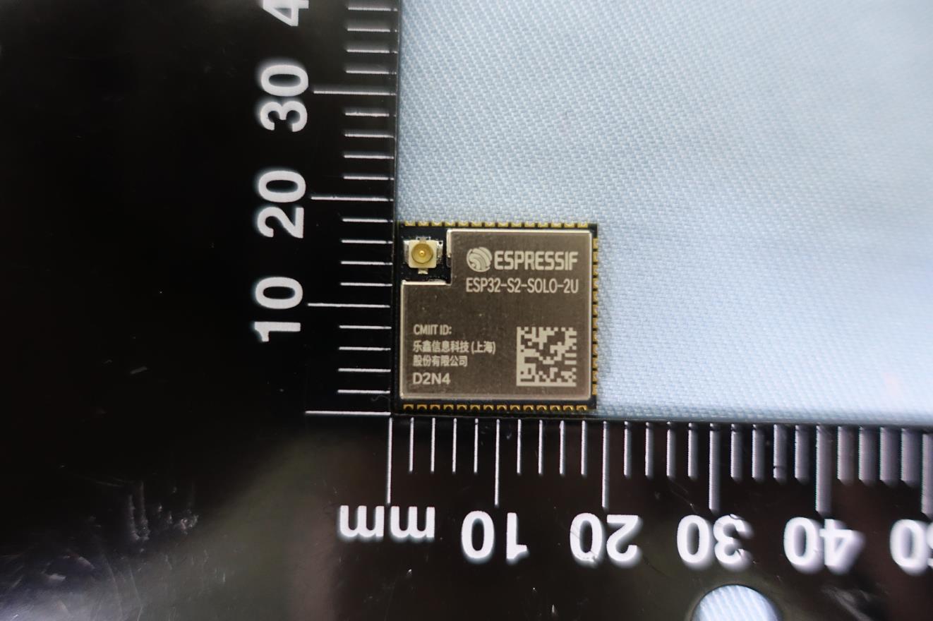Espressif ESP32-S2-SOLO-2U external FCC photo from External Photos p. 1