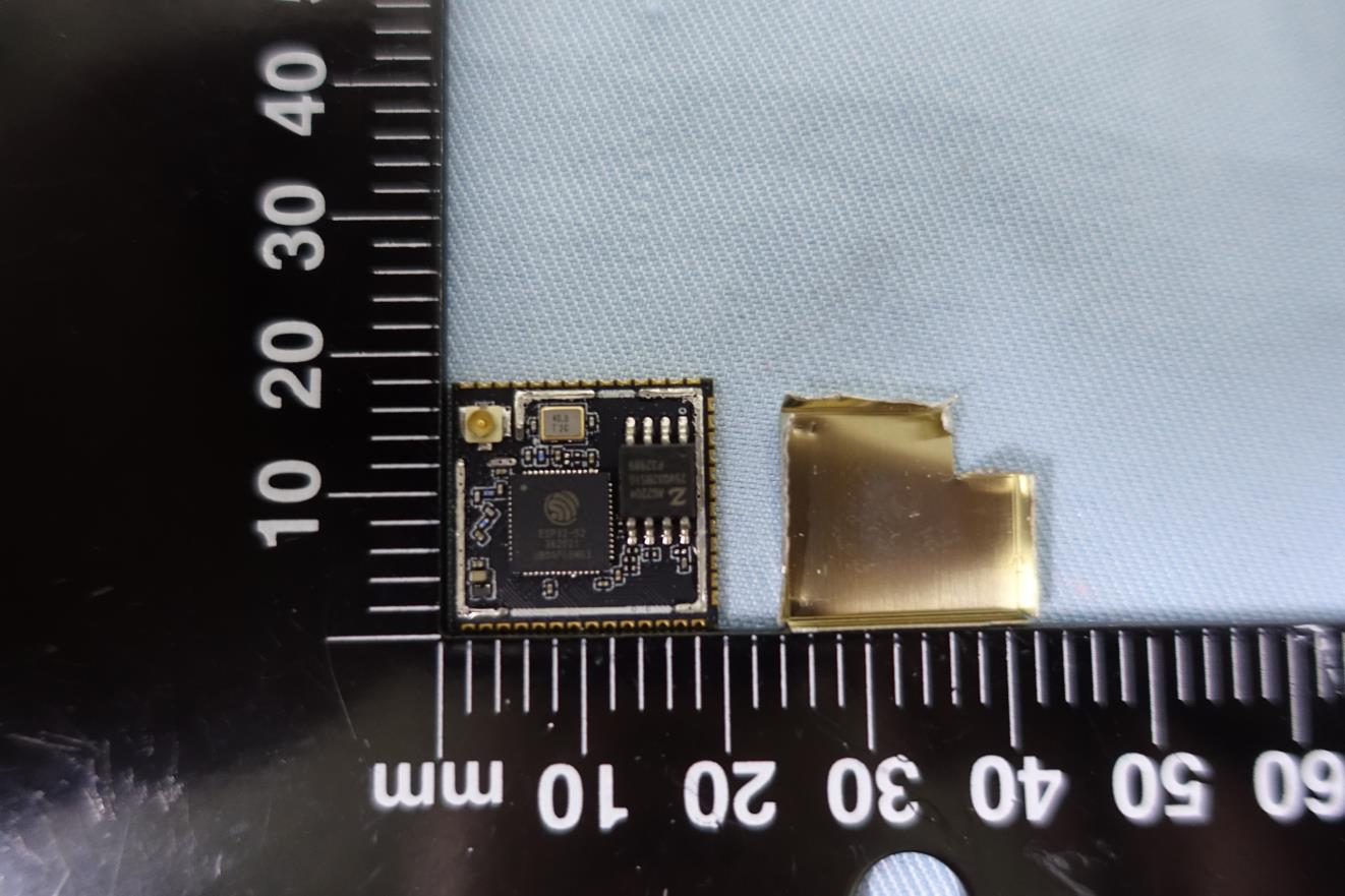 Espressif ESP32-S2-SOLO-2U internal FCC photo from Internal Photos p. 1