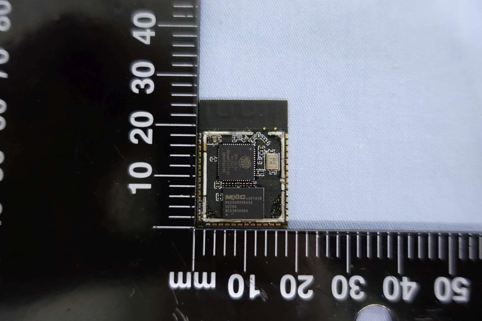 Espressif ESP32-S3-WROOM-2 internal FCC photo from Internal Photos p. 2