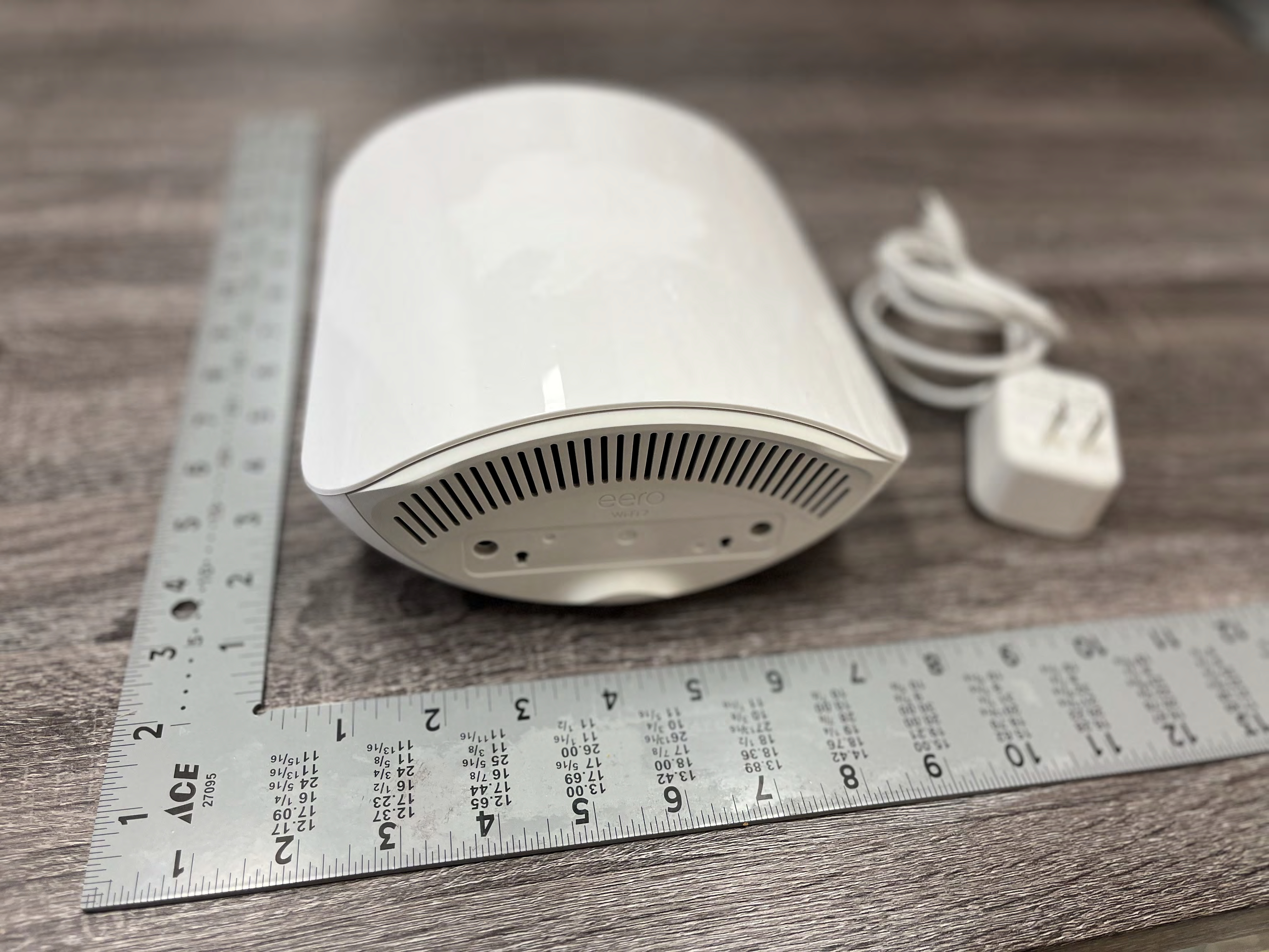 eero Max 7 external FCC photo from External Photos (6829649) p. 6