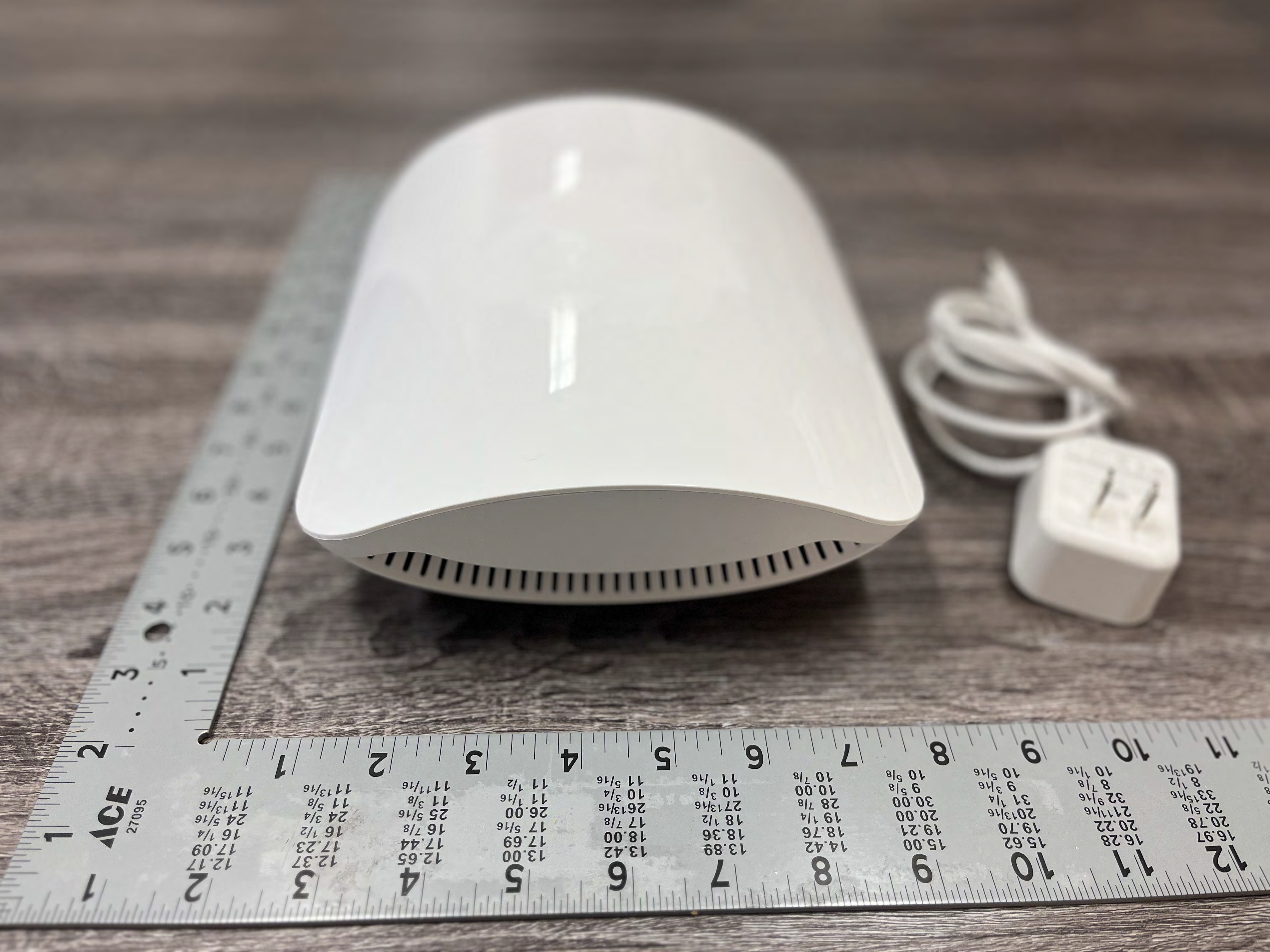 eero Max 7 external FCC photo from External Photos (6829649) p. 7