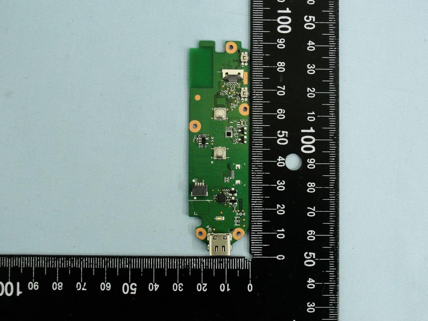 Google D9SCA internal FCC photo from Internal Photos p. 5