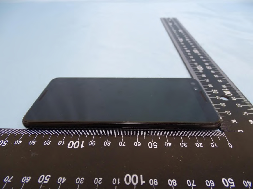 Google Pixel external FCC photo from External Photos p. 2