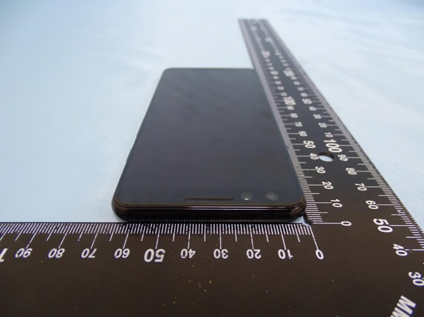 Google Pixel external FCC photo from External Photos p. 3