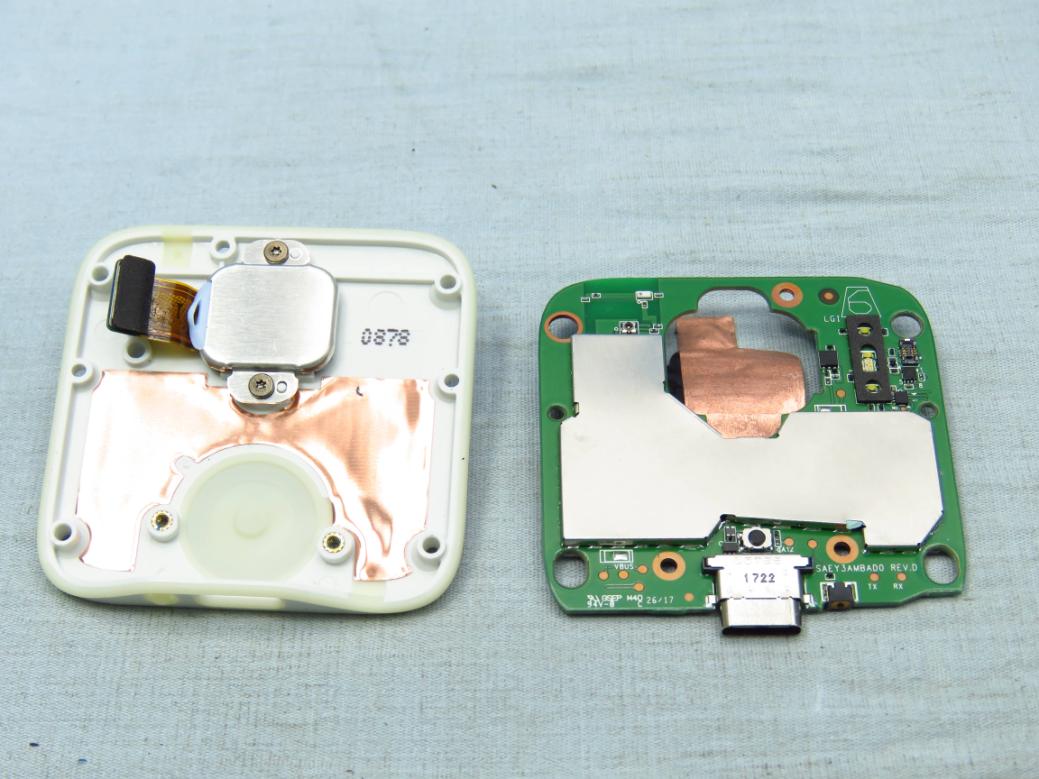 Google G015A internal FCC photo from Internal Photos p. 3