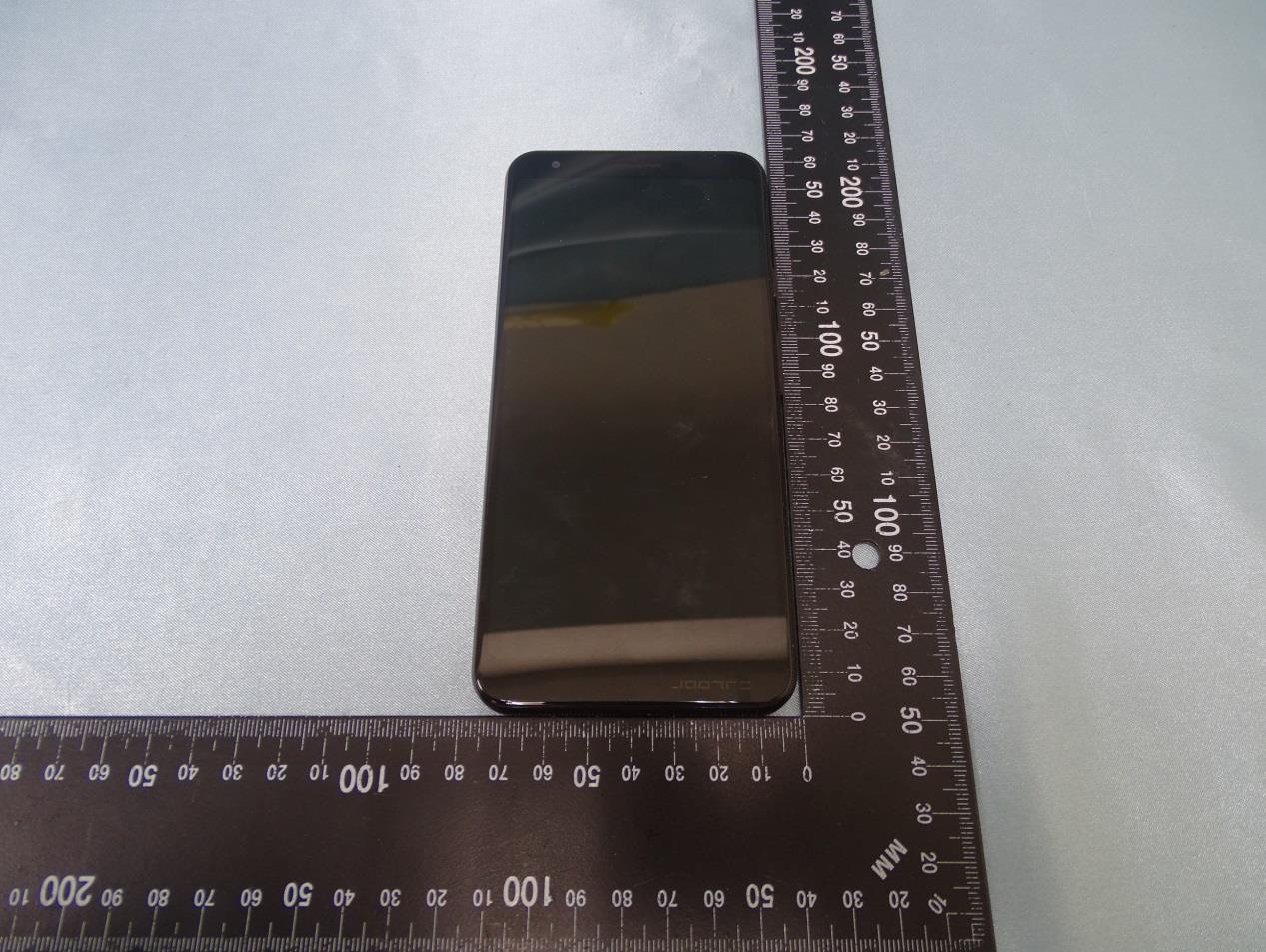 Google G020D external FCC photo from External Photos p. 1