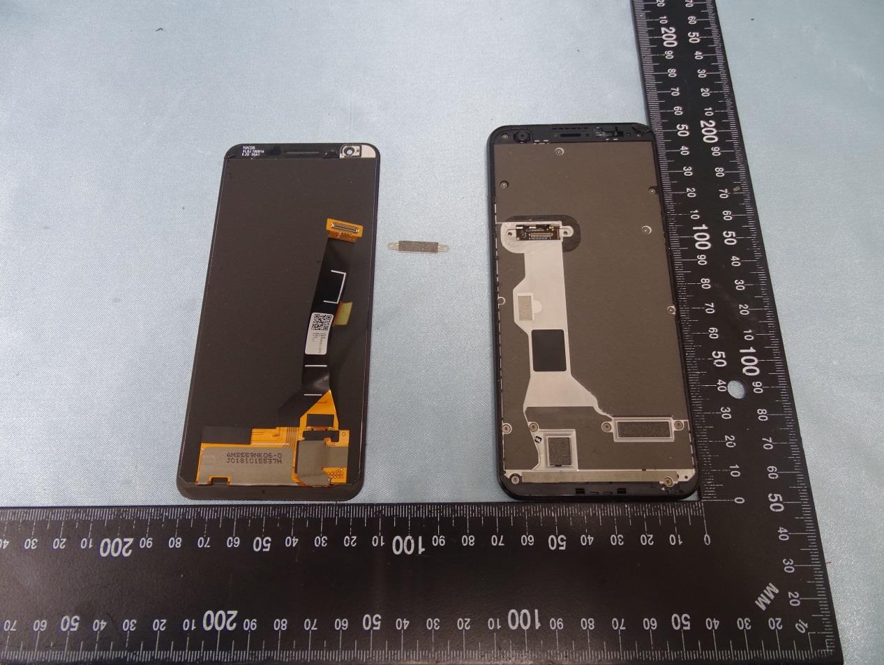 Google G020H internal FCC photo from Internal Photos p. 1