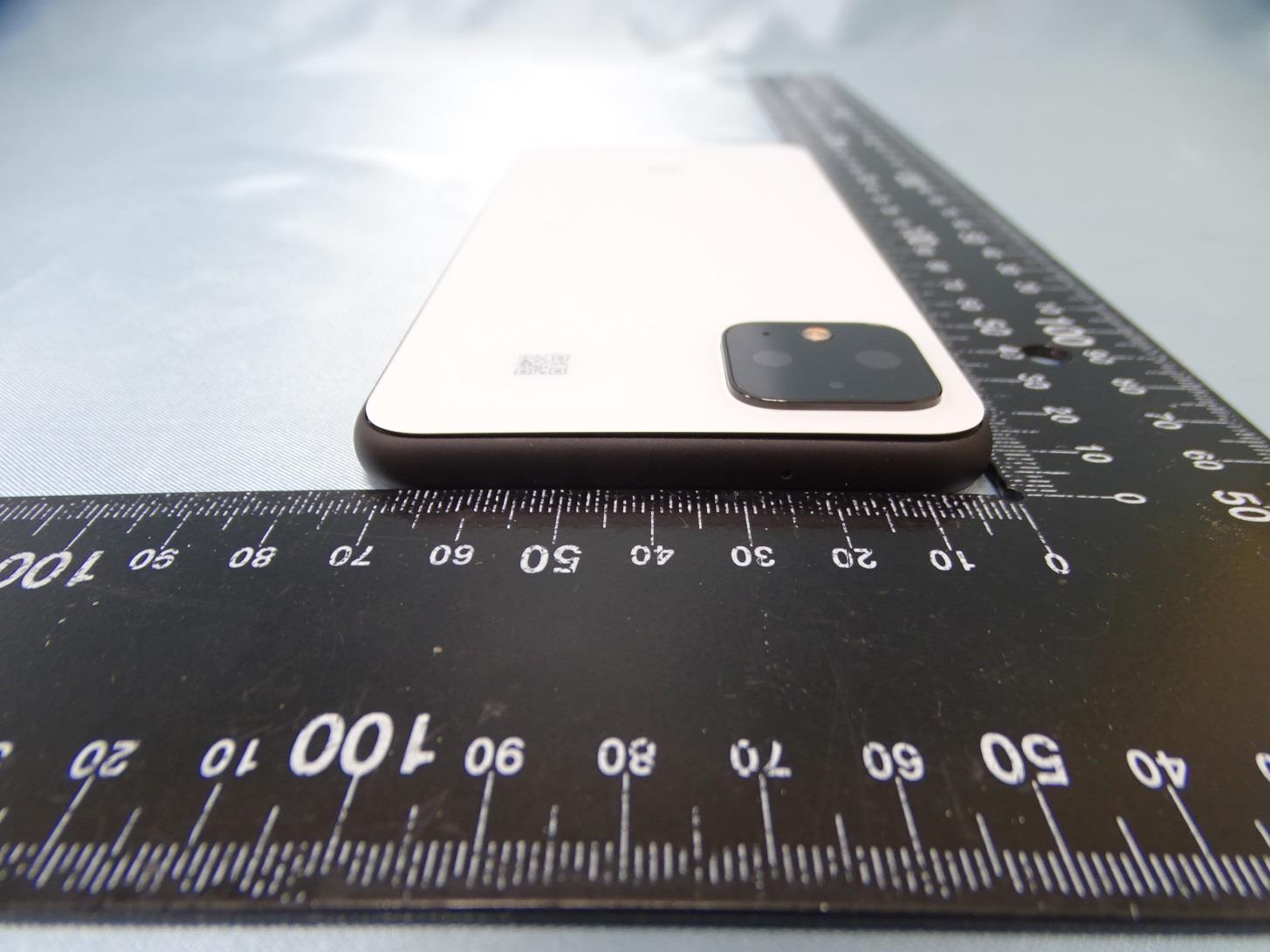 Google Pixel external FCC photo from External Photos p. 5