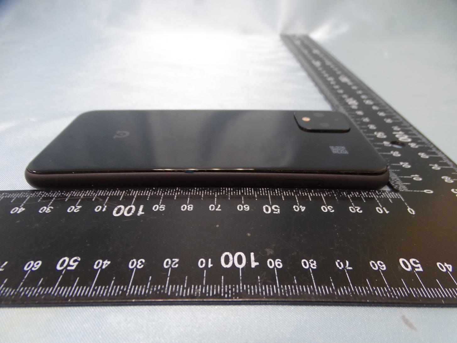 Google Pixel external FCC photo from External Photos p. 4