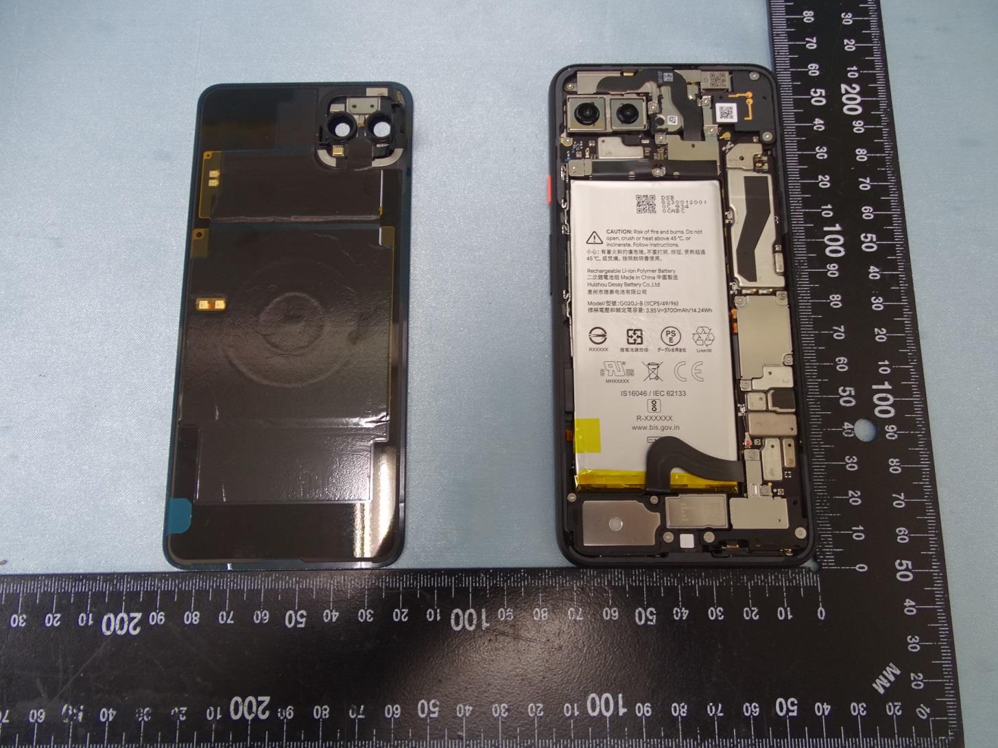 Google Pixel internal FCC photo from Internal Photos p. 1
