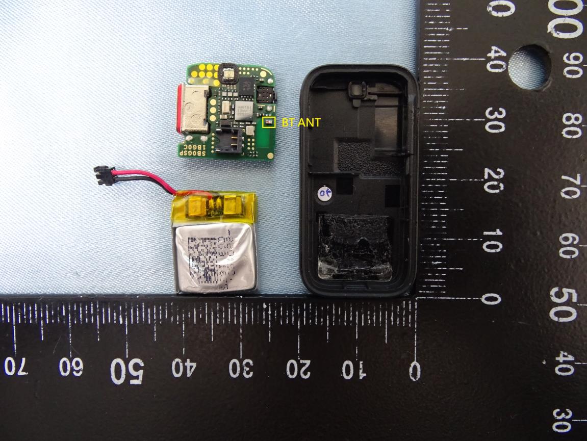 Google G022A internal FCC photo from Internal Photos p. 1