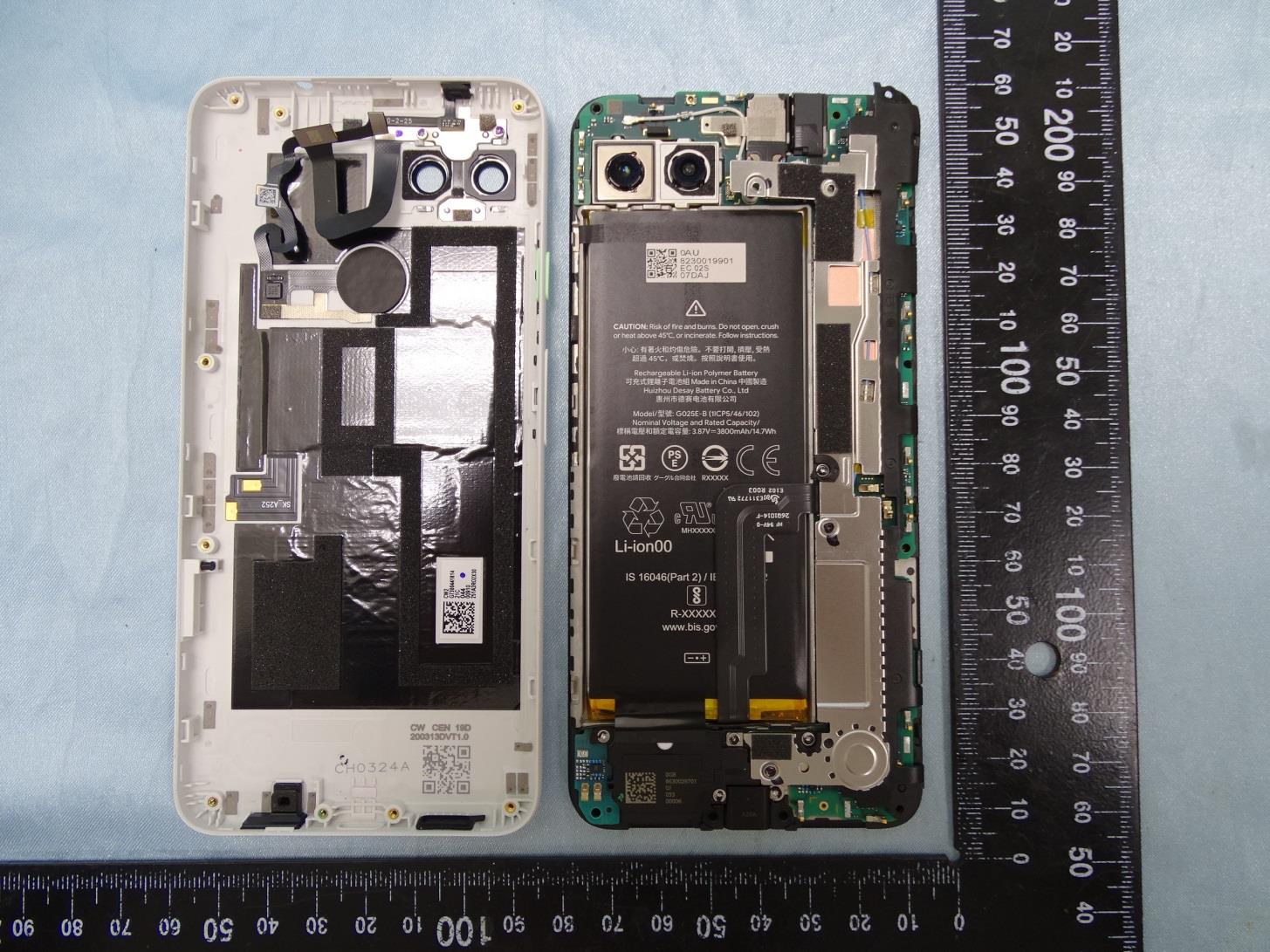 Google G025I internal FCC photo from Internal Photos p. 1