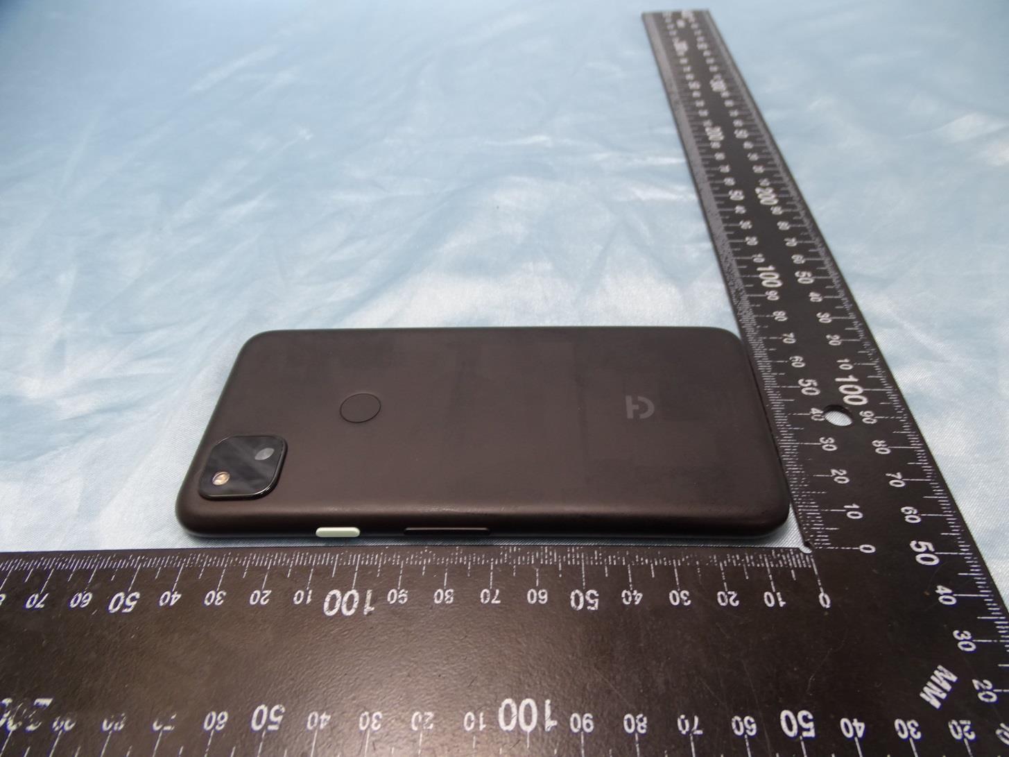 Google G025J external FCC photo from External Photos p. 4
