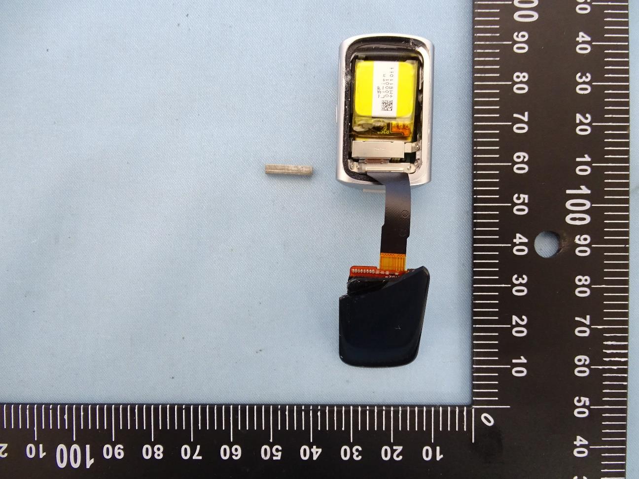Google G3MP5 internal FCC photo from Internal Photos p. 2