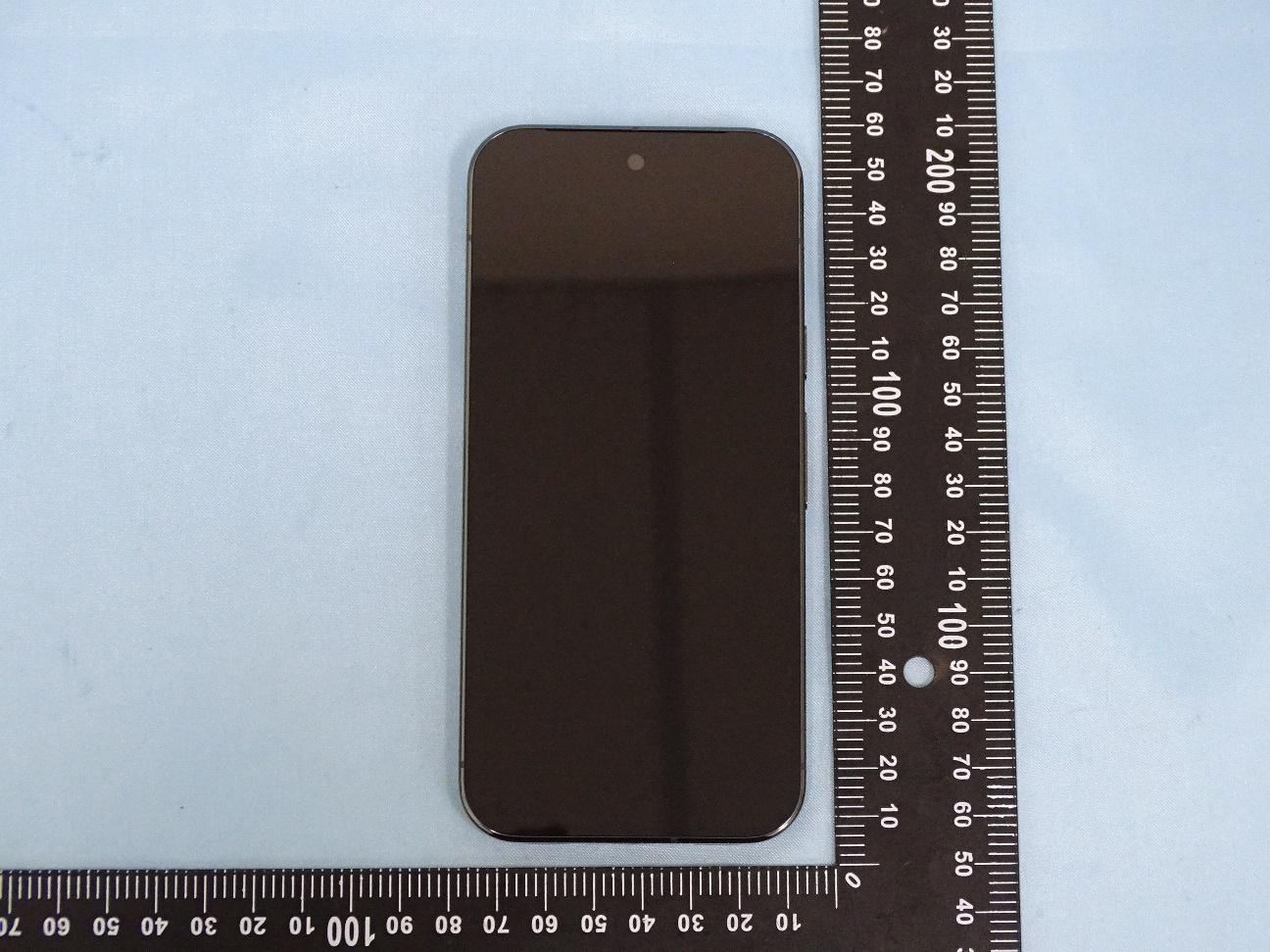 Google Pixel 10 Pro external FCC photo from External Photos p. 1