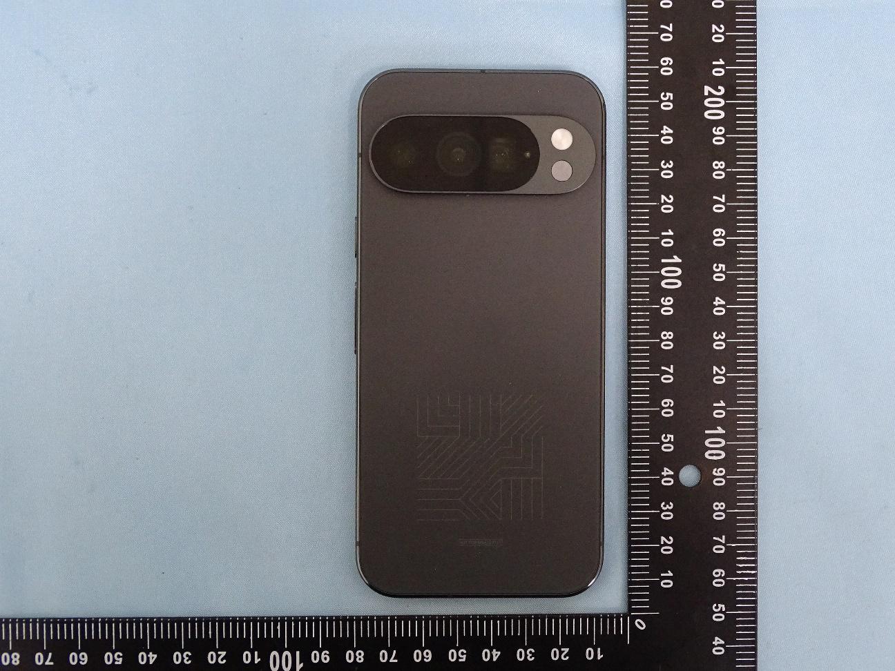 Google Pixel 10 Pro external FCC photo from External Photos p. 2