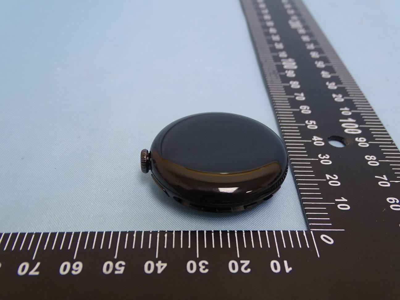 Google Pixel Watch 2 external FCC photo from External Photos p. 5