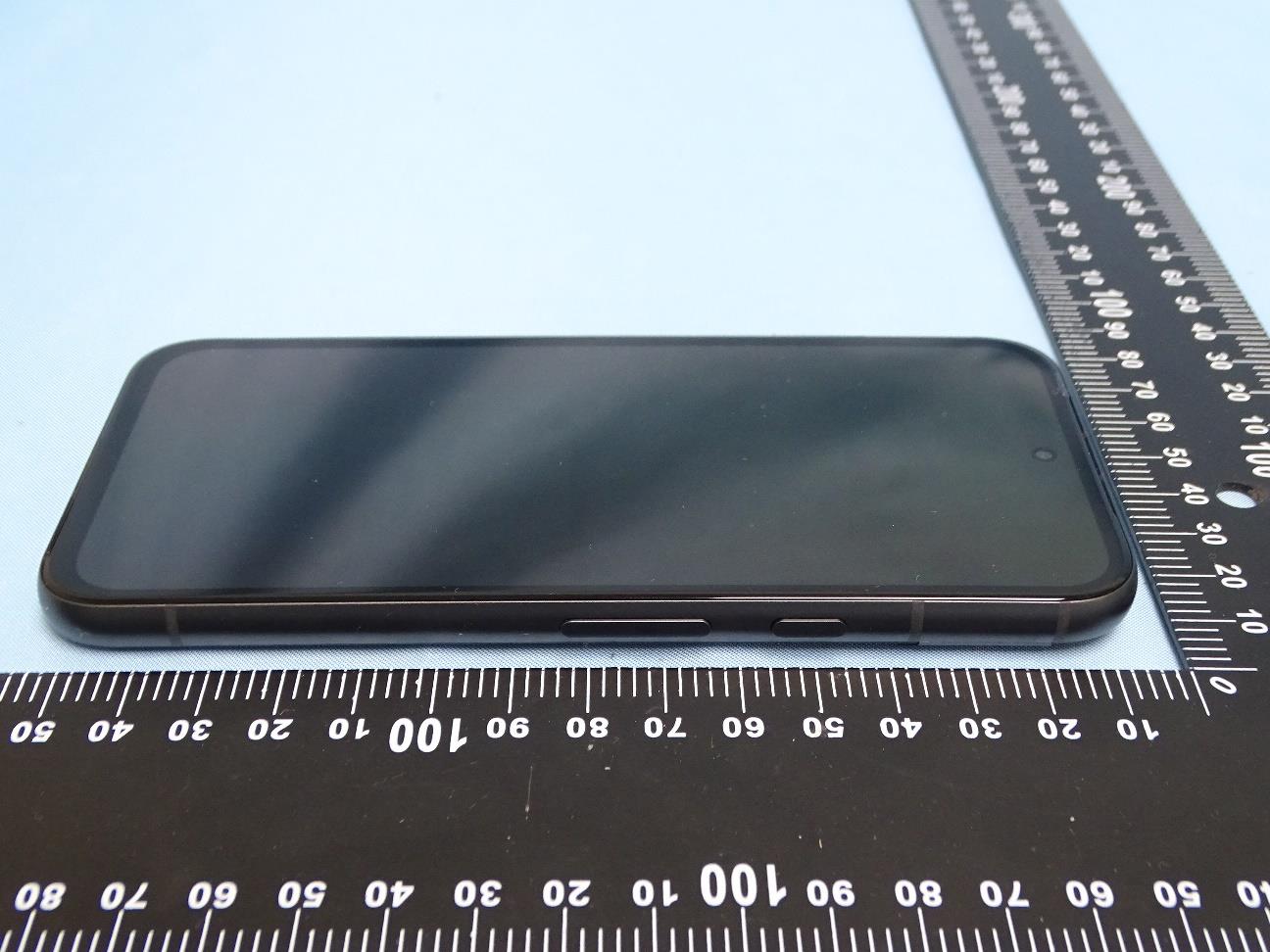 Google G6GPR external FCC photo from External Photos p. 6