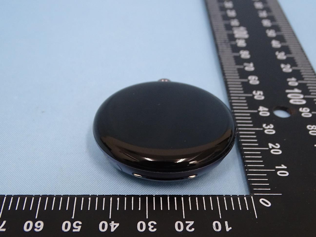 Google Pixel Watch 4 (45mm) external FCC photo from External Photos p. 4