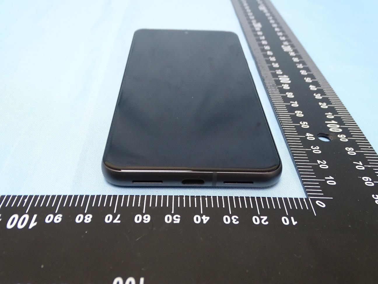 Google G9BQD external FCC photo from External Photos p. 3