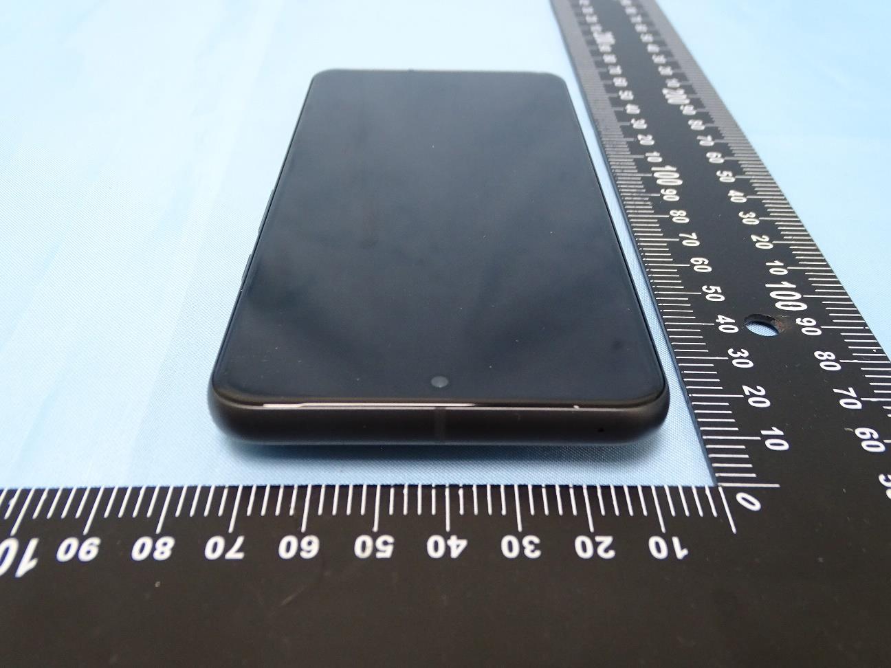 Google G9BQD external FCC photo from External Photos p. 5