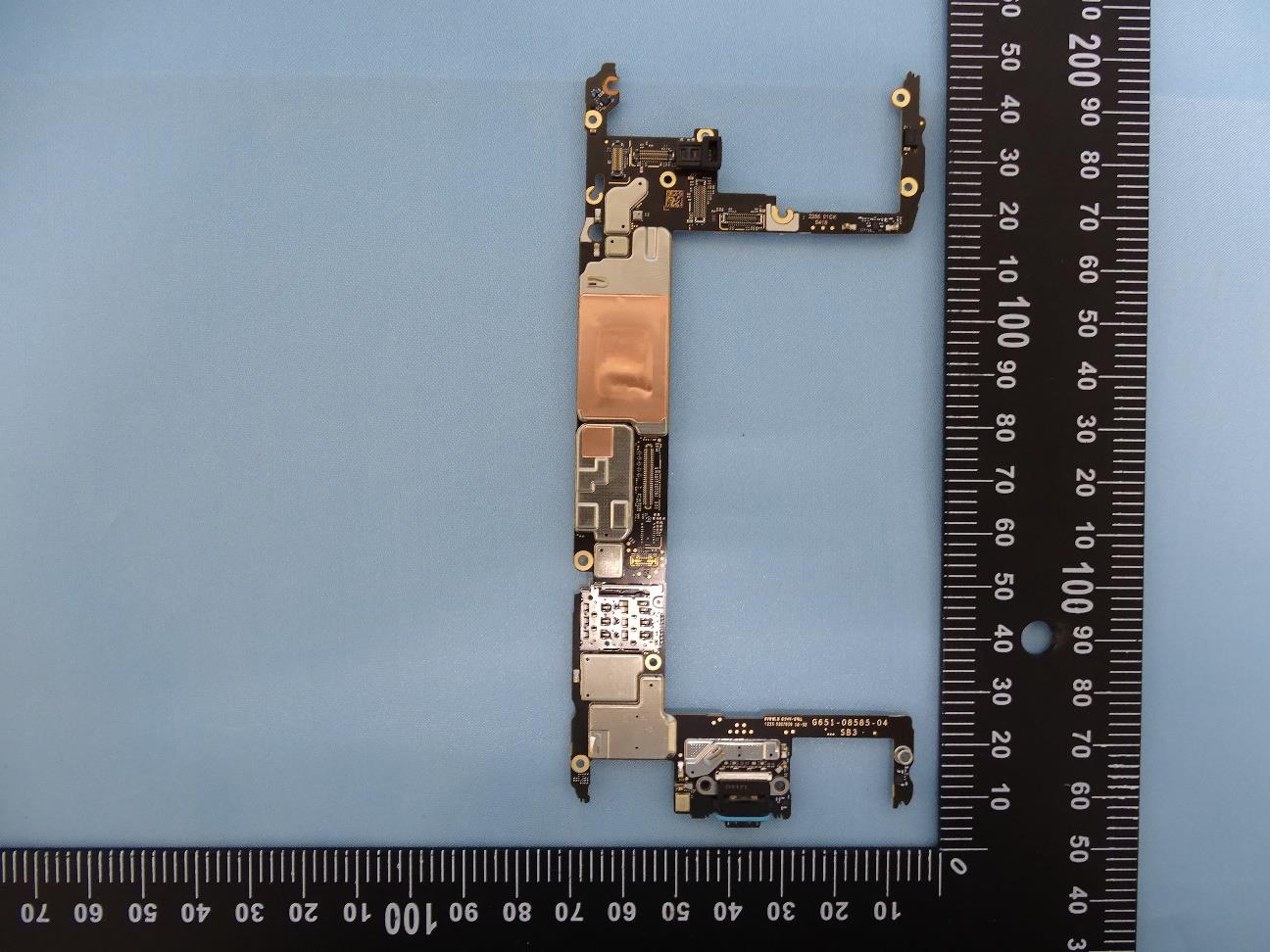 Google G9BQD internal FCC photo from Internal Photos p. 2