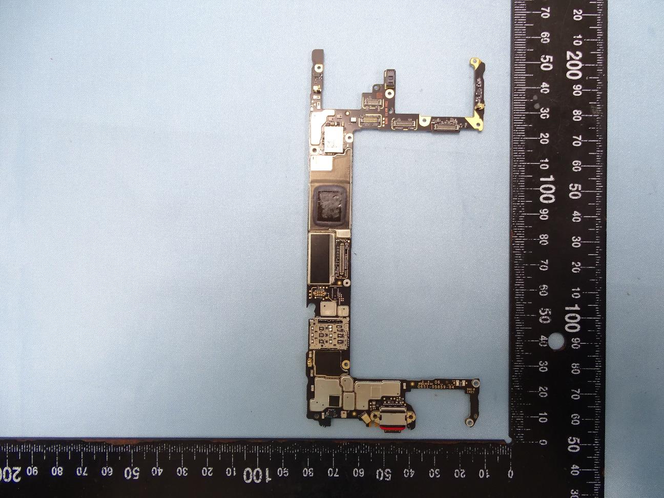 Google GB7N6 internal FCC photo from Internal Photos p. 2