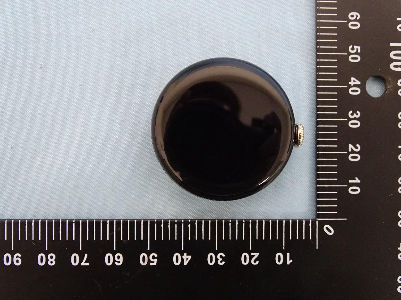 Google Pixel Watch 2 external FCC photo from External Photos p. 1