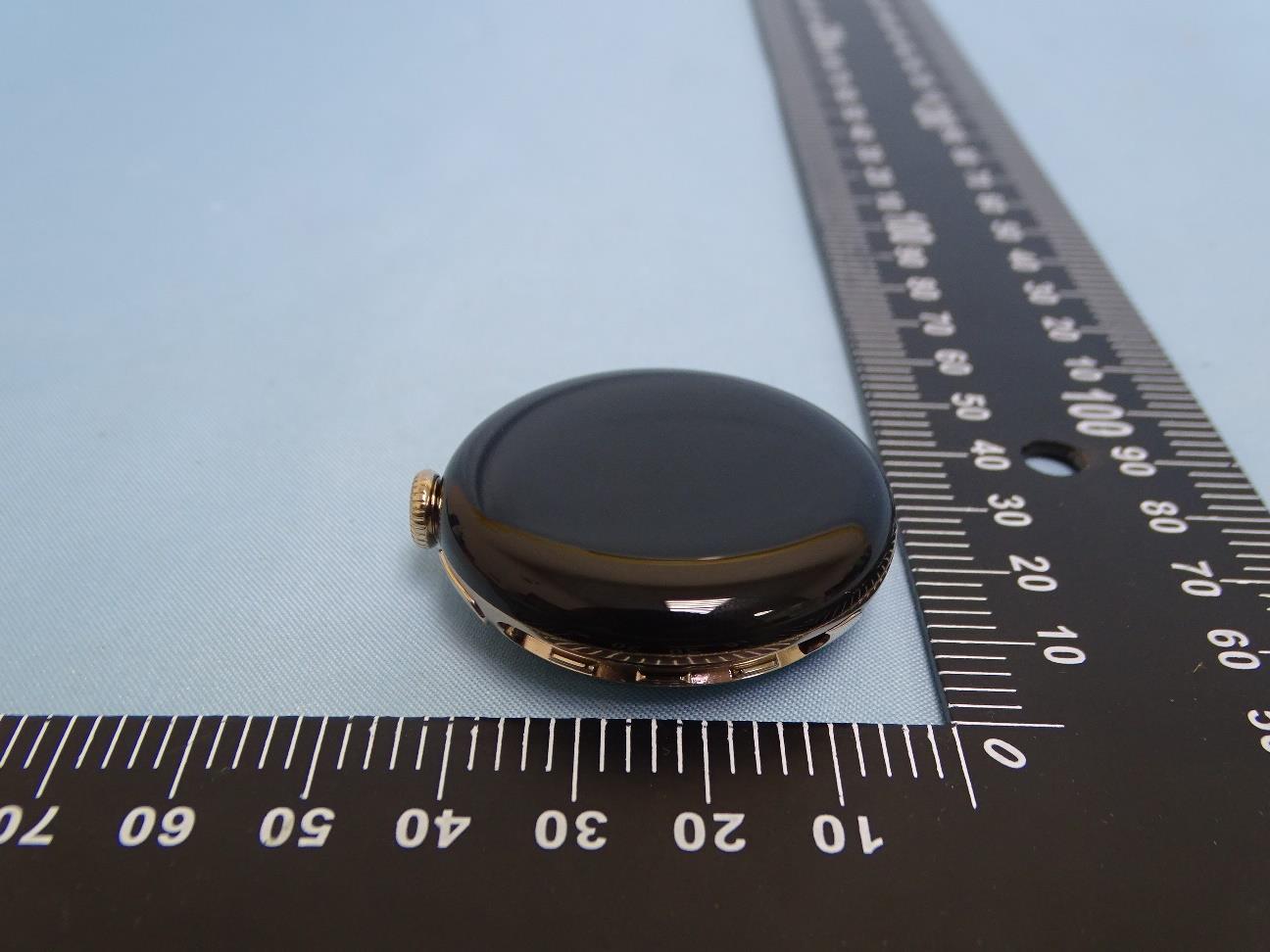 Google Pixel Watch 2 external FCC photo from External Photos p. 5