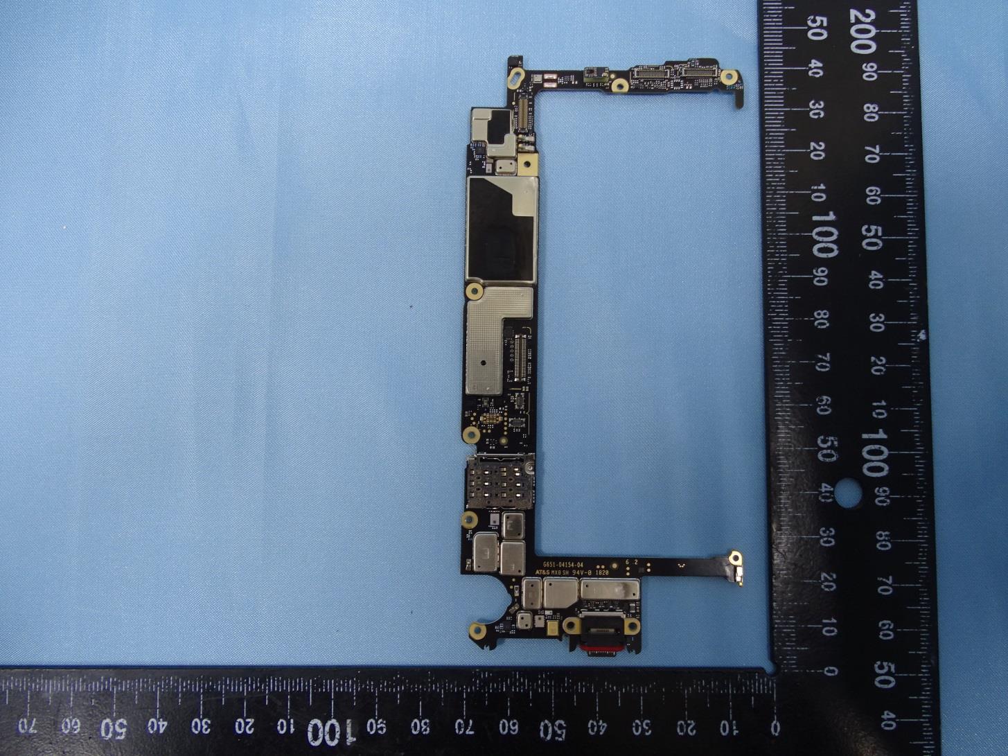 Google GD1YQ internal FCC photo from Internal Photos p. 2