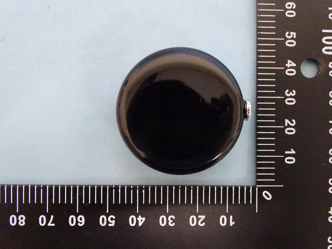 Google Pixel Watch 2 external FCC photo from External Photos p. 1