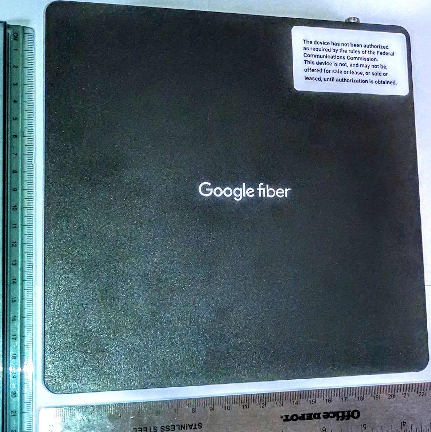 Google GFRG250 external FCC photo from External Photos p. 1