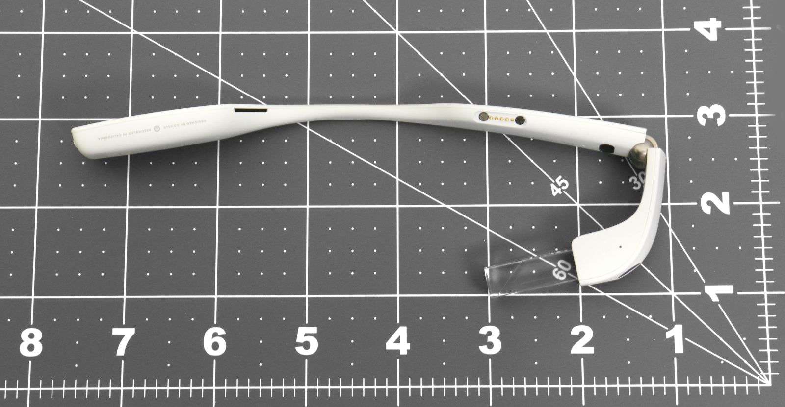 Google GG1 external FCC photo from External Photos p. 1