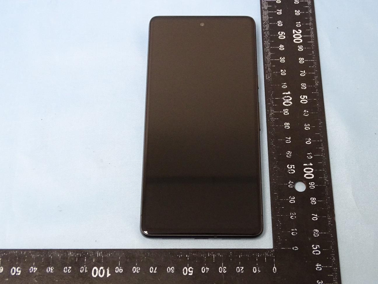 Google GQML3 external FCC photo from External Photos p. 1