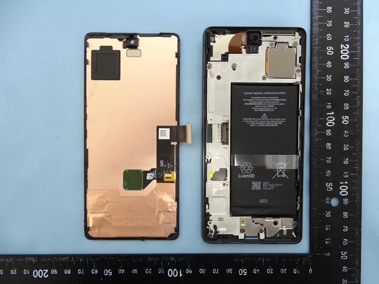 Google GQML3 internal FCC photo from Internal Photos p. 1