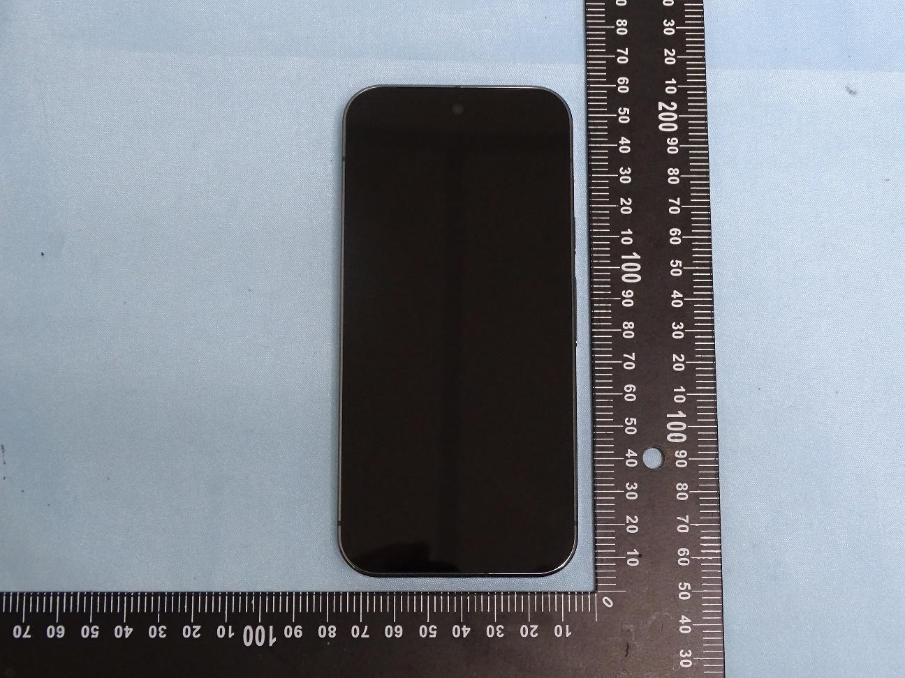 Google GR83Y external FCC photo from External Photos p. 1